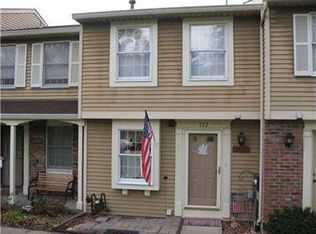 132 Scott Ln, Venetia, PA