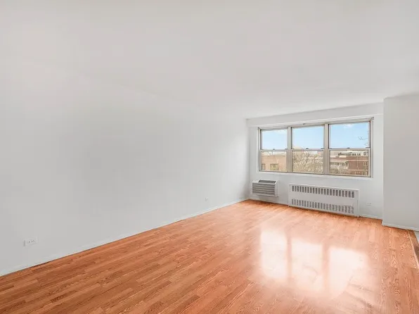 2475 W 16th St APT 4D, Brooklyn, NY 11214