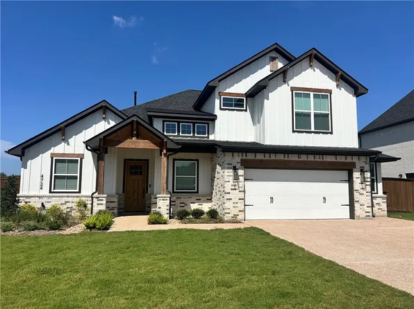 4724 Coral River Rd, College Station, TX 77845