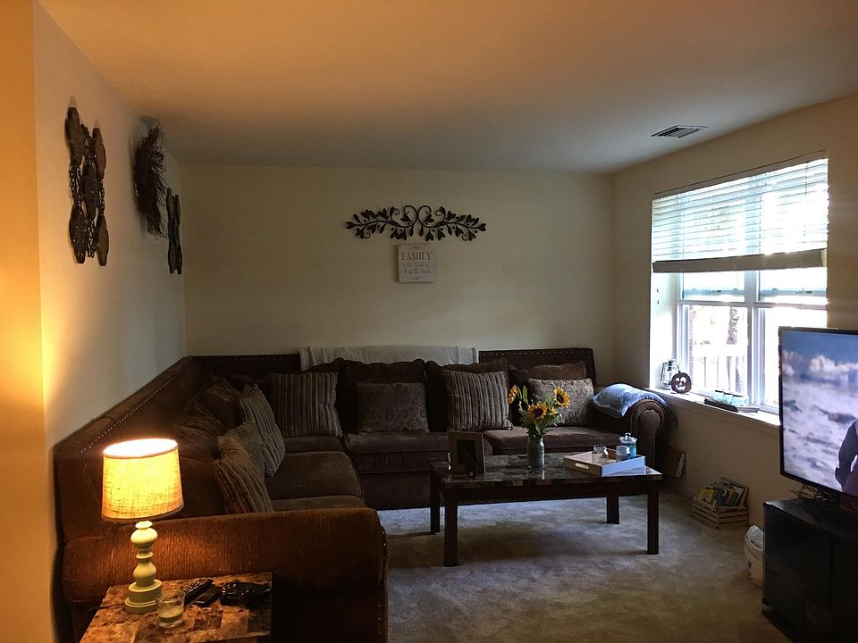 1st image of 6309 Ardsley Sq APT 101J