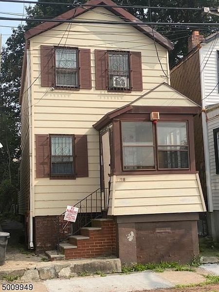 2nd image of 298 S 20th St
