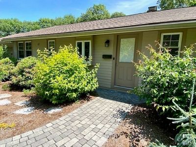 57 Surrey Ln, Holden, MA, 01520