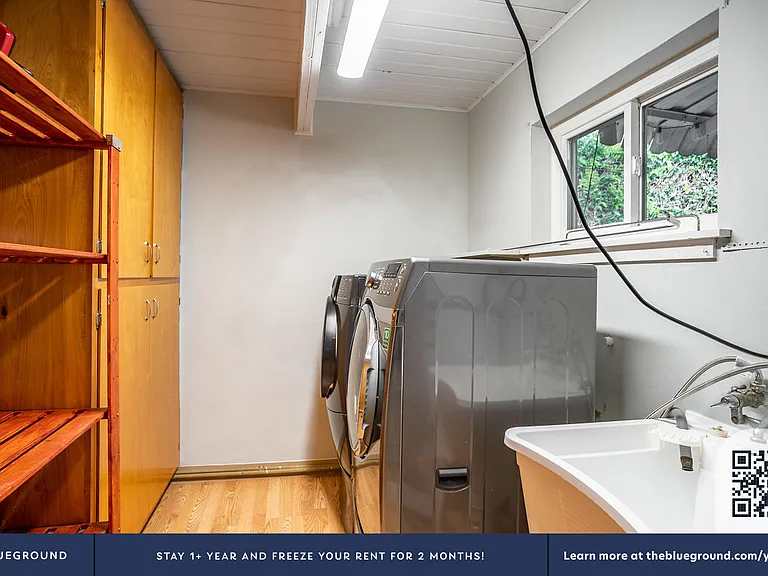 Washer/Dryer in Apartment