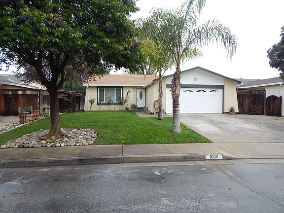 2nd image of 1600 Almond Way