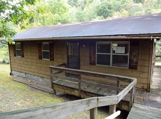 520 Cash Hollow Rd, Johnson City, TN 37601