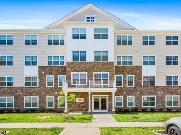 627 Lorhan Dr, Piscataway Twp., NJ 08854