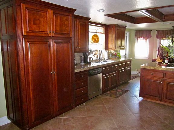 5th image of 13430 Ardell Ln