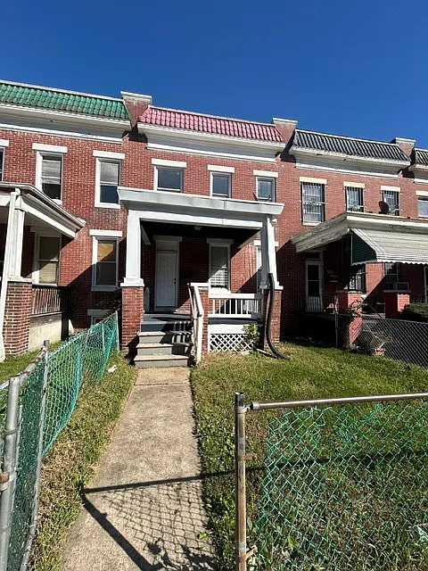 Building Photo - 599 N Edgewood St