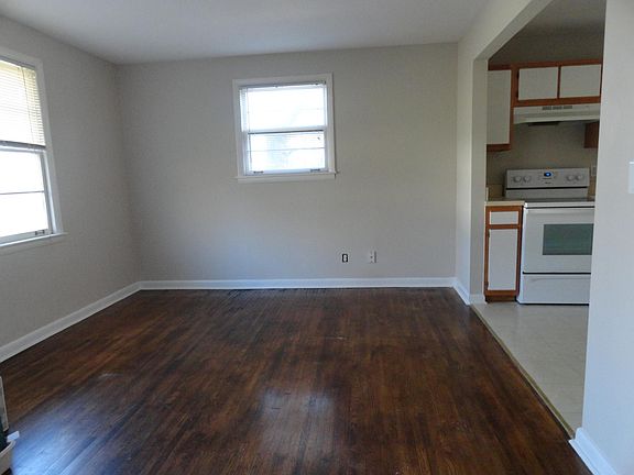 Living room showing off new grey paint!