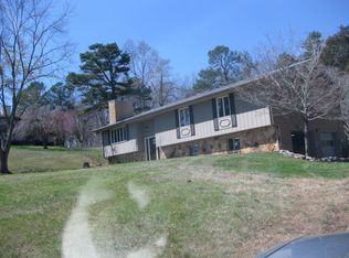 3395 Mountain View Rd, Lenoir City, TN 37771