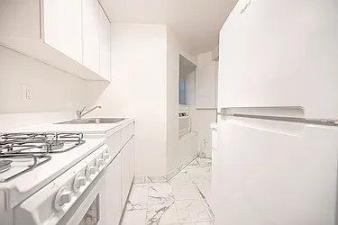 Rented by Urbane Brokerage