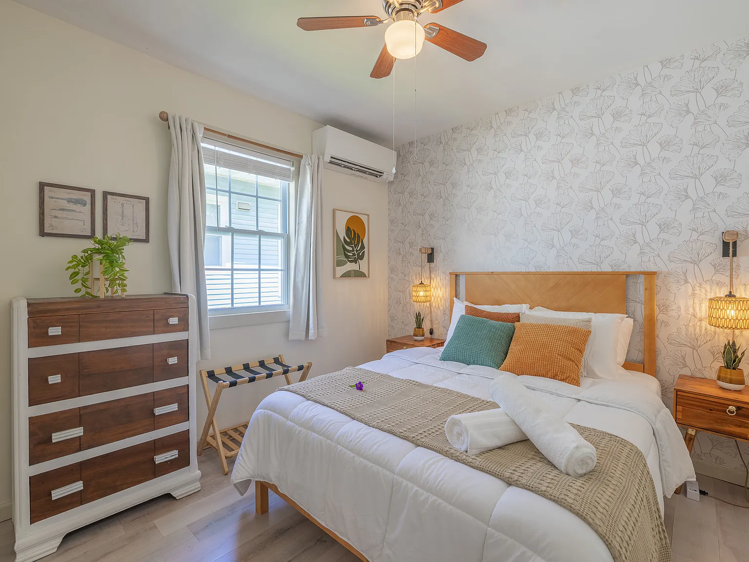 2 bed, 700 sqft, $1,550 — Photo 3