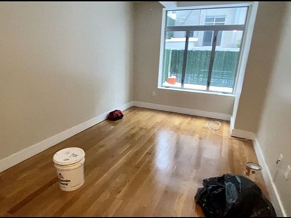 5th image of 96 Steuben St #1AA