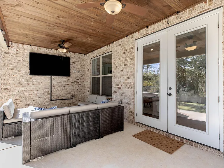 307 Hunts Landing Dr — Photo 37
