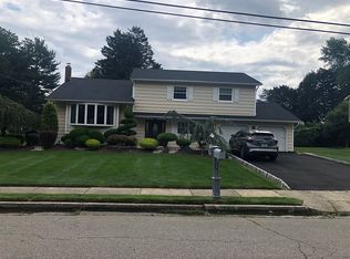 14 Mackenzie Ter, Morganville, NJ 07751