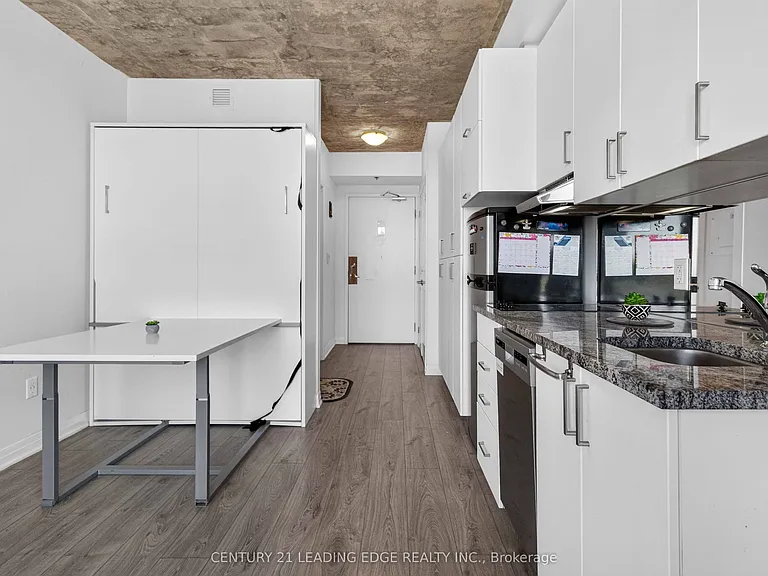 1900 Simcoe St N #628 — Photo 17