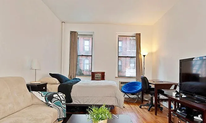 Rented by Town Residential | media 1