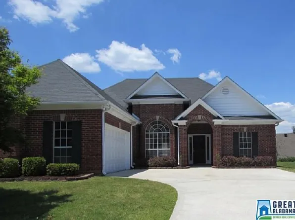 284 Springdale Dr, Gardendale, AL 35071