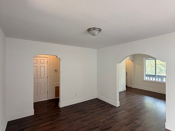 4th image of 13427 Dean St #2