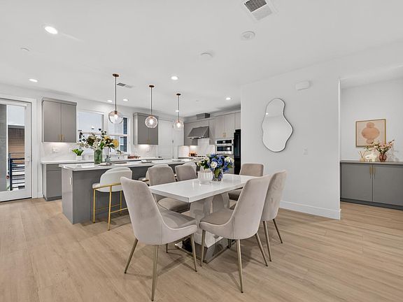4th image of 3606 Access Cmn