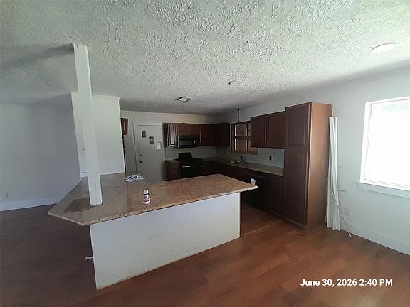 3rd image of 24503 Lightwoods Dr