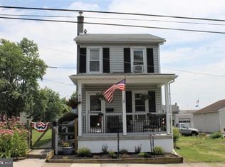 420 E Race St, Stowe, PA 19464