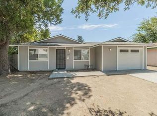 3520 E Hammond Ave, Fresno, CA 93703