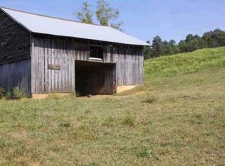 723 Holcomb Rd, Ball Ground, GA 30107