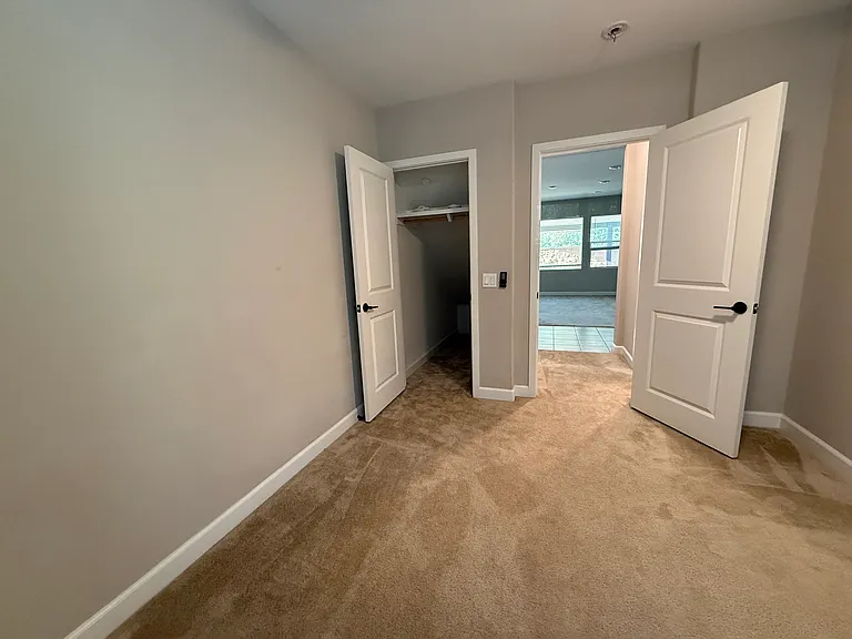 10110 Hercules Way — Photo 21