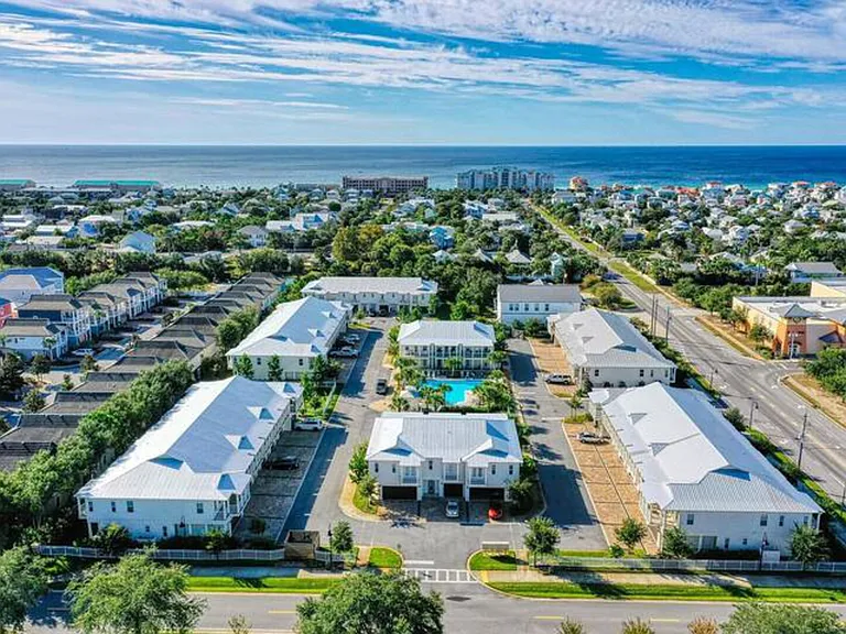 Crystal Beach Dr — Photo 2