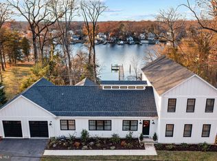 338 Somerset Rd, Pasadena, MD 21122