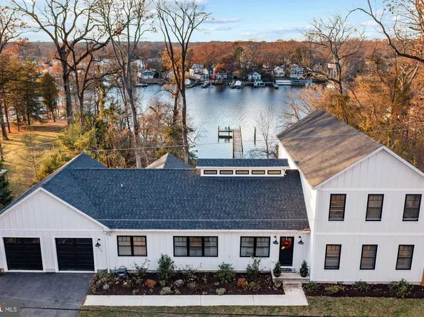 338 Somerset Rd, Pasadena, MD 21122