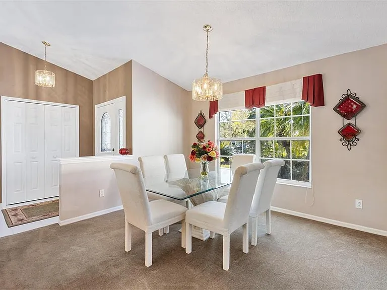 3909 River Crest Cir — Photo 12