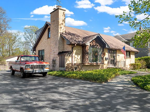 2nd image of 677 Mawman Ave