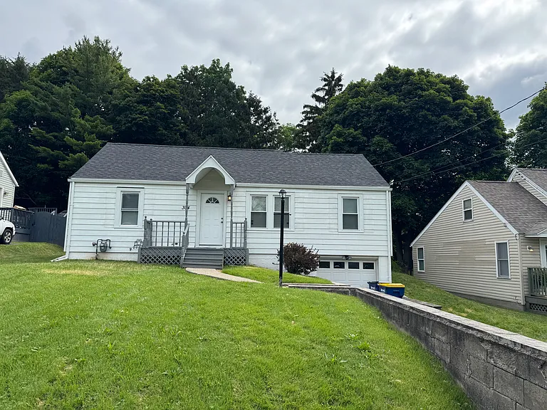304 Yorkshire Blvd — Photo 13