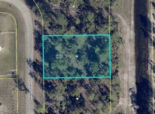 935 Memphis Ave S, Lehigh Acres, FL 33974