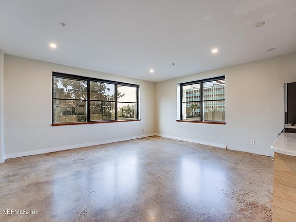 4th image of 311 W ASHLEY Street #308