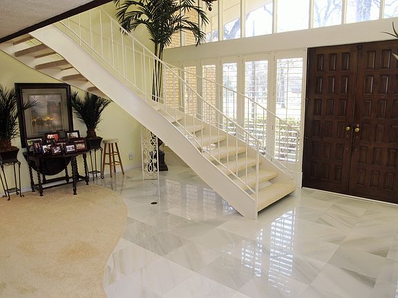 Majestic front entrance