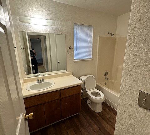 2nd image of 161-163-165 Adobe Court Ct #161