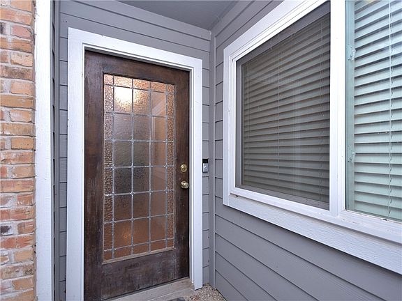 2nd image of 8108 Baywood Dr #A