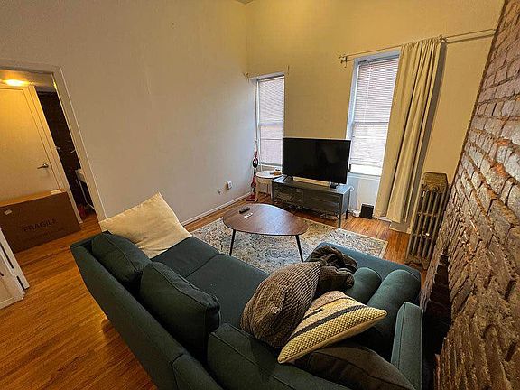 2nd image of 368 W 46th St APT 2