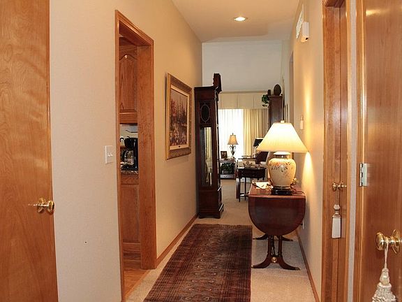 4th image of 4928 Ashbey Dr