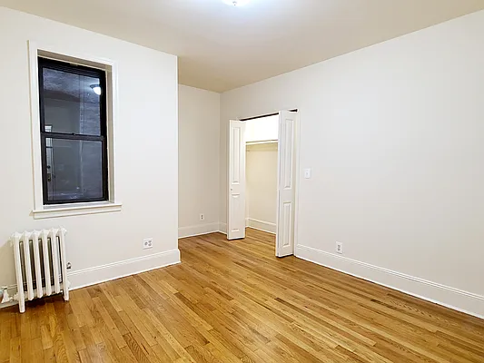 Rented by Ideal Properties Group | media 7