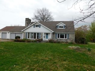 1153 Kerry Ln, Erie, PA 16505