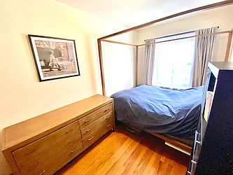 Rented by Street Realty Brokerage LLC