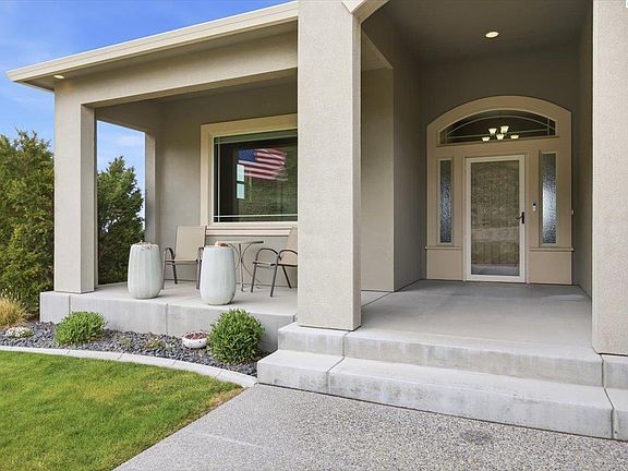 4th image of 1257 Plateau Dr
