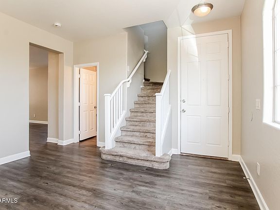4th image of 6635 W FILLMORE Street