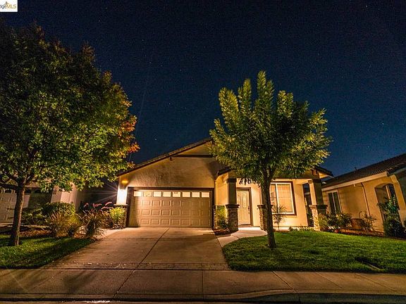 2nd image of 1339 Hagan Ln