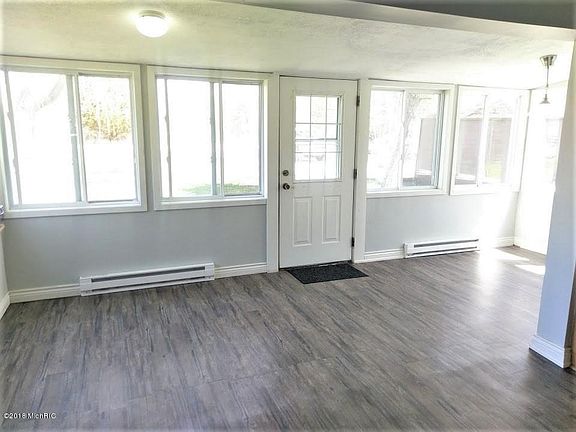 2nd image of O-13705 2nd Ave NW