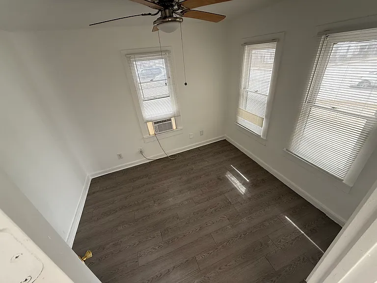 603 Gladstone Ave #1 — Photo 4